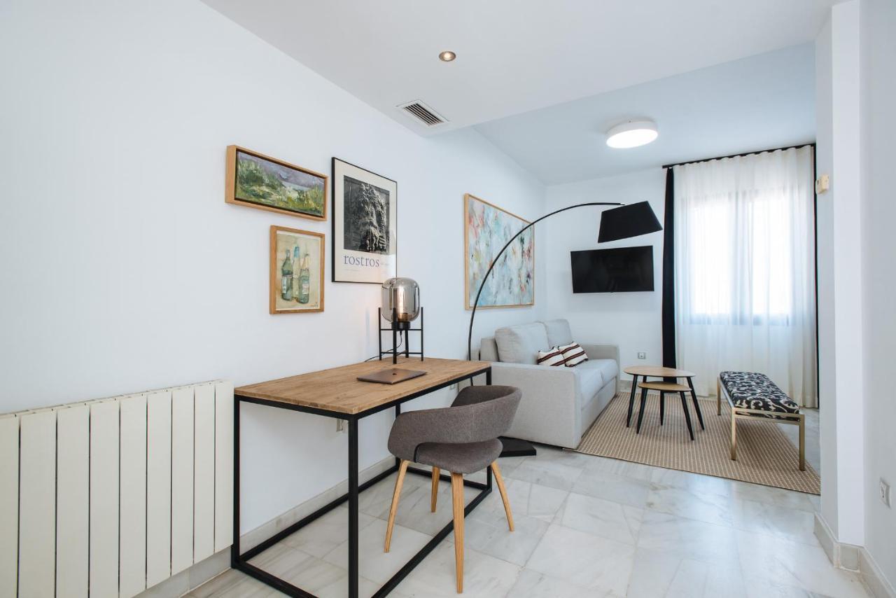 Redes Suite Apartment With Terrace Севилья Экстерьер фото